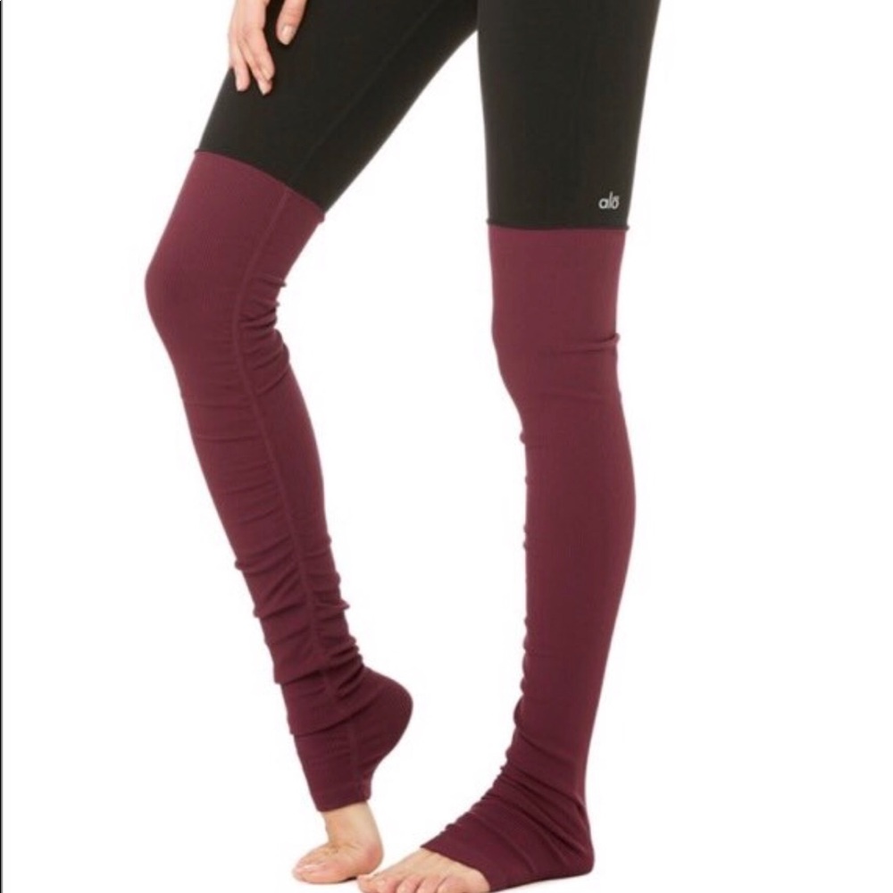 Adorable Alo super comfy leggings!